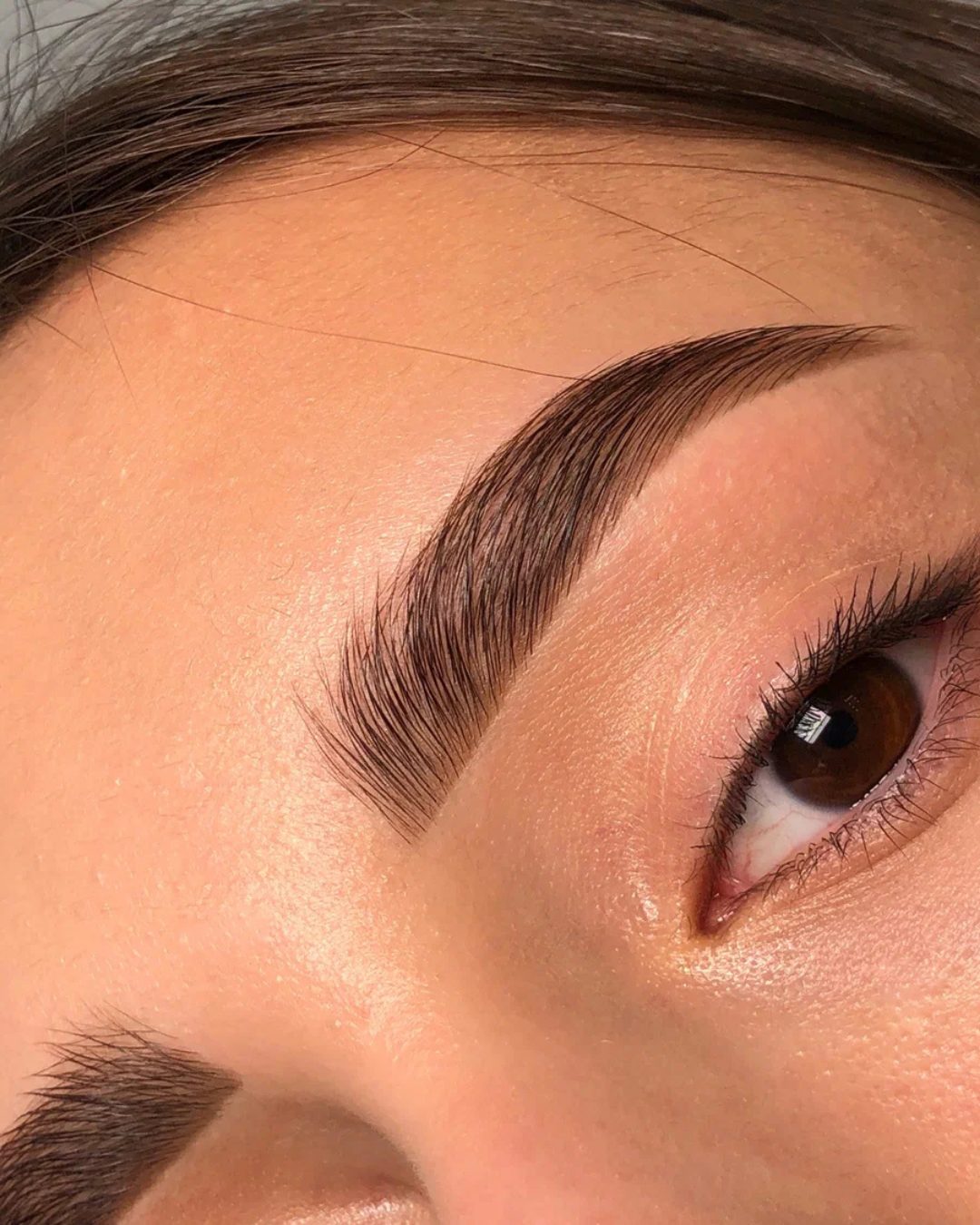 Browlifting — Arbeit von Soufi Beauty, Bild 3